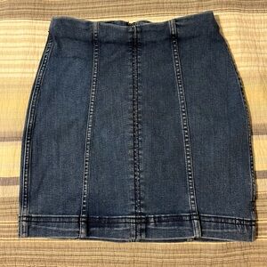 Free People Modern Femme Dark Blue Pencil Skirt. Size 0.